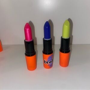 Mac trolls lipstick bundle
